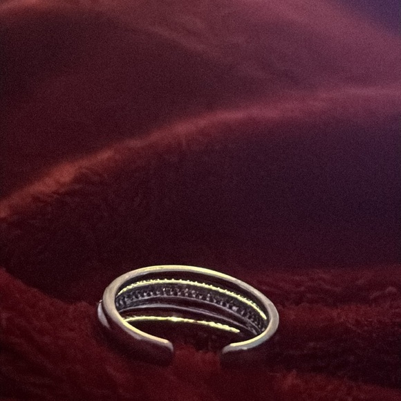 Silver tone stacked double layer Ring - Picture 7 of 11